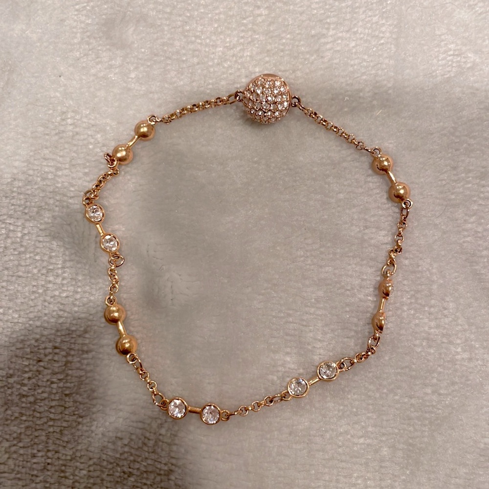 Gold bracelet
